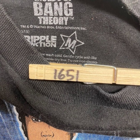 The Big Bang Theory Graphic Tee Thrifted Vintage Style Size M - Picture 10 of 10